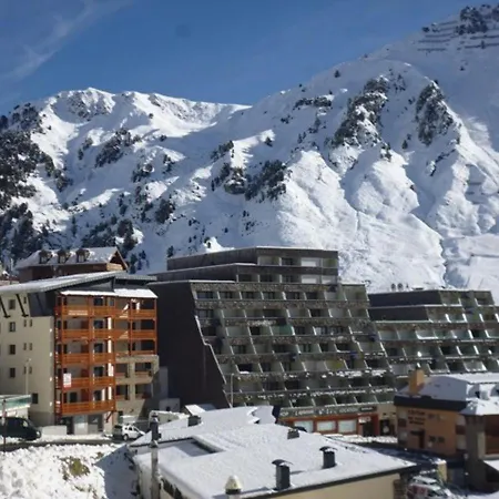 6 Personnes Avec Balcon A La Mongie, Pres Des Pistes - Fr-1-404-72 *